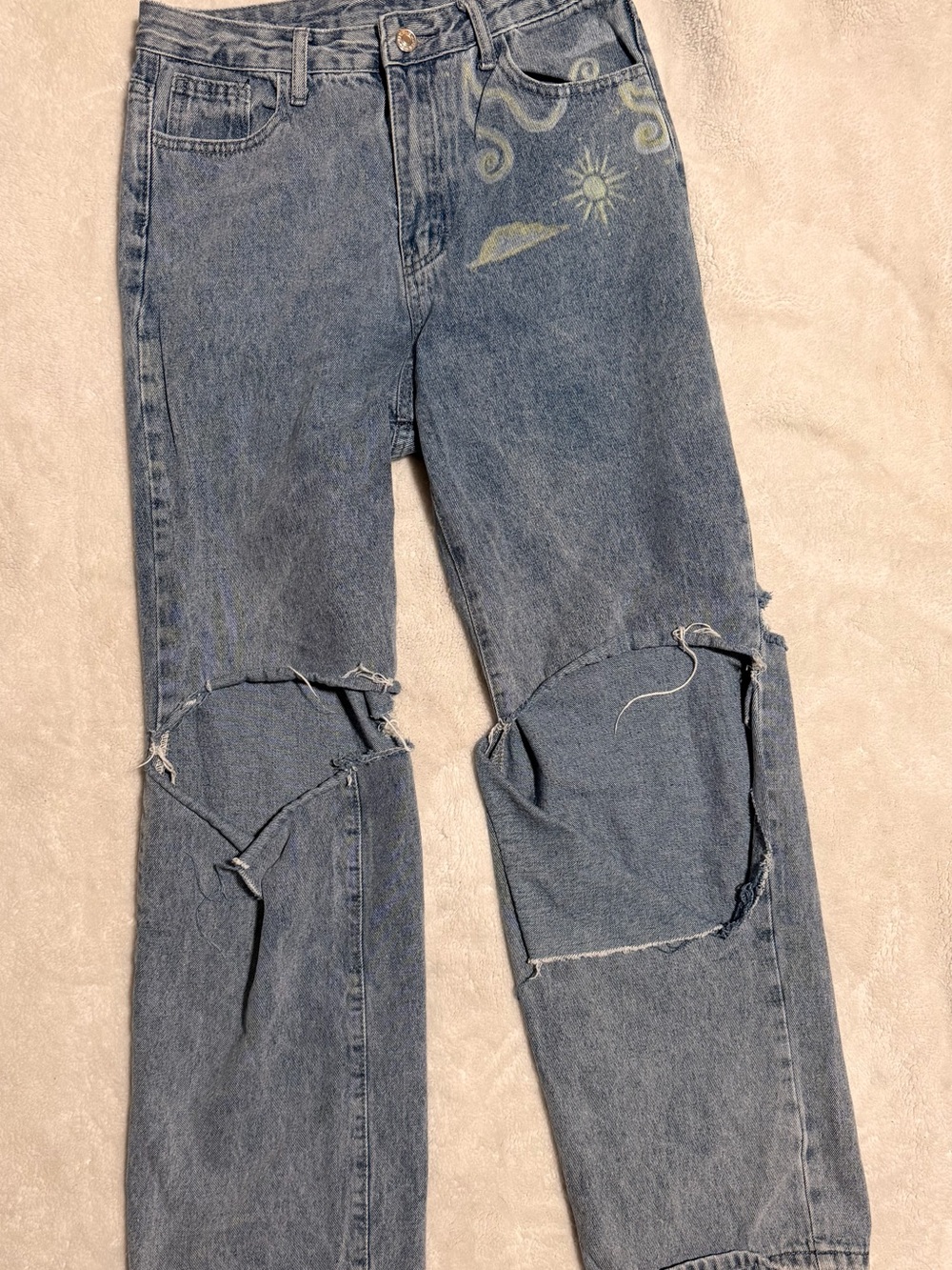 Cute Spring Themed Boho Ripped Straight Jeans - Picture 3 of 4